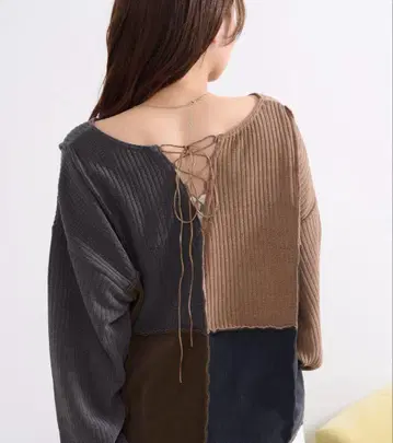 새상품급 Kastane 앞뒤 2WAY 리브 패치워크 티셔츠