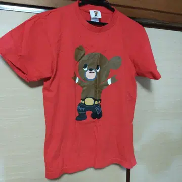 MUTO BEAR 곰 캐릭터 빨간색 반팔 T셔츠