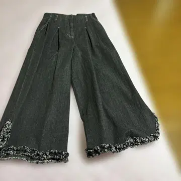 다크 그레이 프린지 밑단 와이드 레그 가우초 팬츠