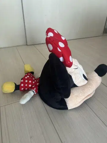 미니 마우스 봉제 인형 빨간색 도트 리본
