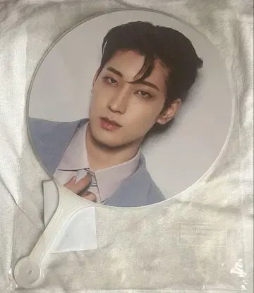 SEVENTEEN 원우 INCOMPLETE 부채