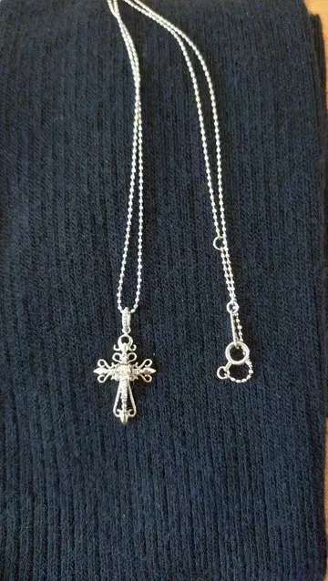 K10 크로스 목걸이 다이아몬드 포함