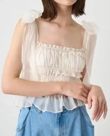 새상품 SNIDEL 셔링 리본 뷔스티에 SWFB242095 (IVR)