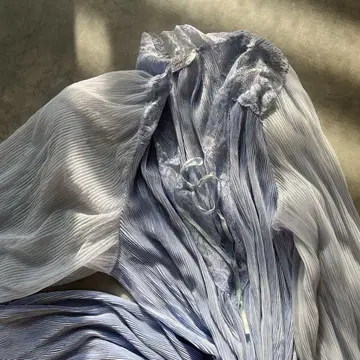 pleats blue dress