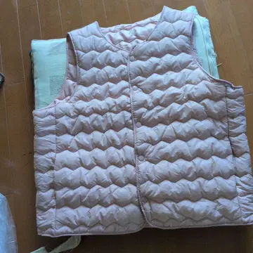 핑크 퀼팅 다운 베스트 노카라