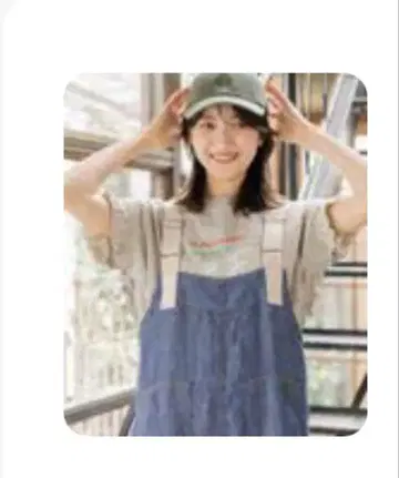 택 포함 미사용품 니코앤드 모듬 프릴 락 TEE