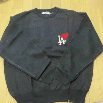 MLB 하트 로고 니트