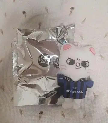 [ 현진 ] Stray Kids KARMA skzoo ver