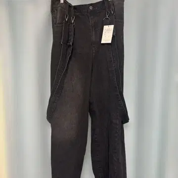 서스펜더 포함 다크 그레이 XL 데님