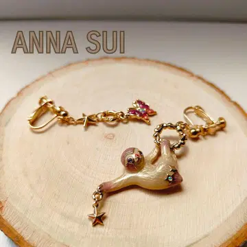 ANNA SUI/안나수이 나무늘보 모티브 귀찌 화이트