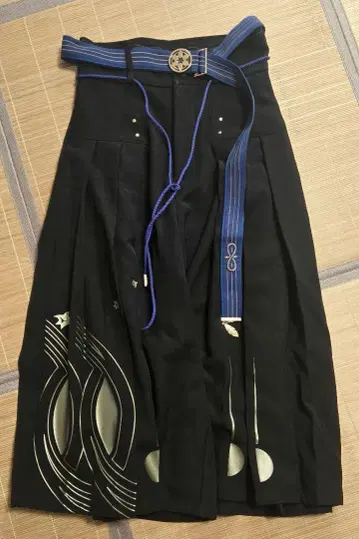 원신 어패럴 이미지 패션 스카라무슈 산병 방랑자 팬츠 XS