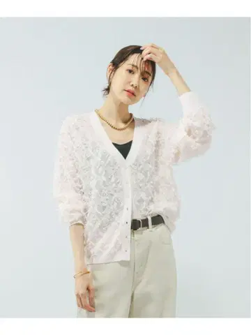 화이트 레이스풍 가디건 긴팔