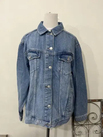 TOPSHOP 꽃 자수 데님 자켓 미사용 택 포함 $125