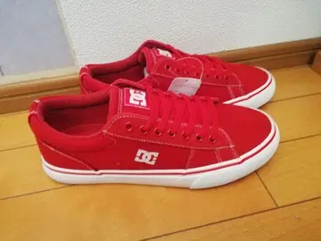가격 인하! 새상품 DC SHOES 25cm 정가 9,240엔 스니커즈