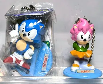 세가 소닉 더 헤지혹 에이미 피규어 키링 2개 세트