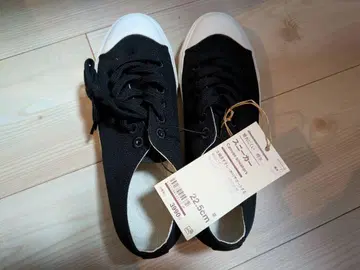 무인양품 스니커즈 22.5cm (거의 새상품)