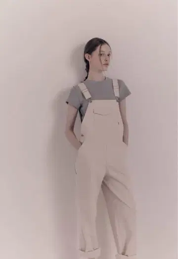 화이트 살로펫 NOTHING WRITTEN