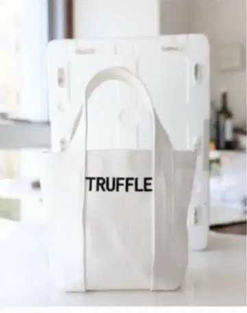 TRUFFLE bakery 토트백 M 사이즈