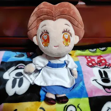 디즈니 Disney 디즈니 스토어 tiny 미녀와 야수 벨 거리 벨