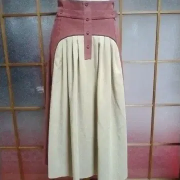 핑크와 베이지 플리츠 롱 스커트