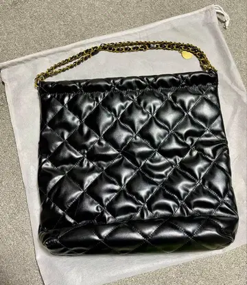 가격 협의 가능! 퀼팅 체인 토트백 미니 파우치 포함