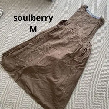 새상품급 soulberry 오버롤 스커트 M 슬리브리스