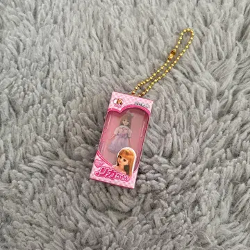 리카짱 인형 스트랩 포함