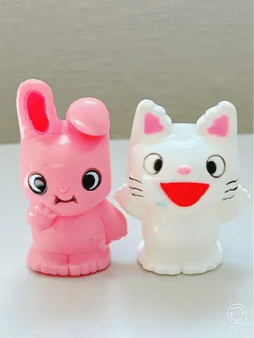 반다이 1982년제 토끼와 고양이 피규어