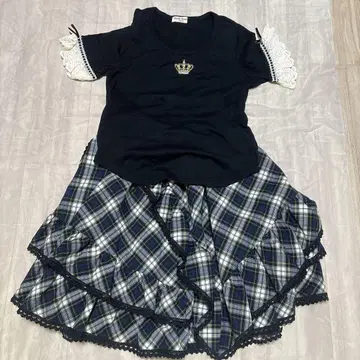 Emily temple cute+Heart E 티셔츠+스커트