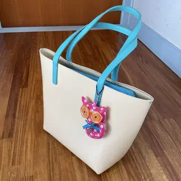 키타무라 크림색과 스카이블루 토트백