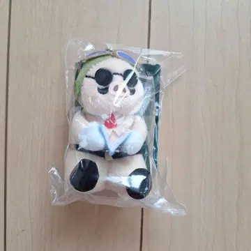 지브리 입체 조형물전 붉은 돼지 독서하는 포르코 키링