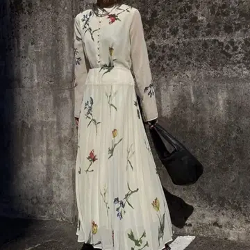 AMERI SOFIA PLEATS DRESS