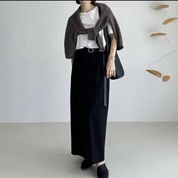 ARGUE THE CURTAIN PENCIL SKIRT