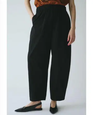 HeRIN.CYE Switching cocoon pants 38