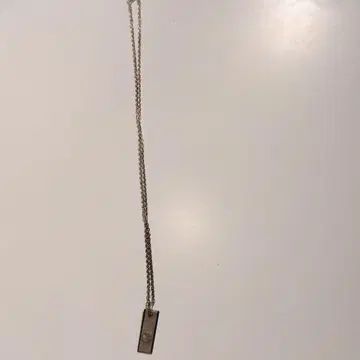 실버 직사각형 펜던트 목걸이
