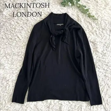 새상품급 매킨토시 런던 리본 니트탑 하이넥 빅 사이즈