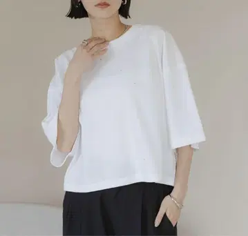 비쥬 숏 T셔츠