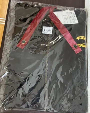 트위스테 벨메종 후드티 스칼라비아 L 사이즈