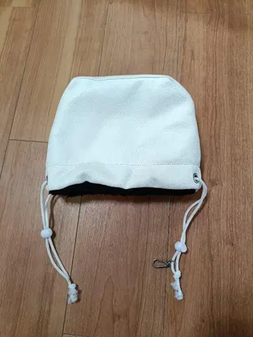 일본산 슈링크 가죽 사용 아이언 커버 화이트