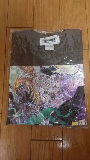 [ 미개봉 ] 마크로스F GALAXY LIVE 2025 T셔츠 L사이즈