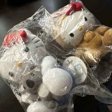 호주 한정판 키티 봉제 인형 2개 세트