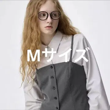 GU 프론트 버튼 뷔스티에 다크 그레이 M 사이즈