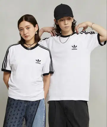 adidas 아디컬러 클래식 쓰리 스트라이프 T셔츠 화이트