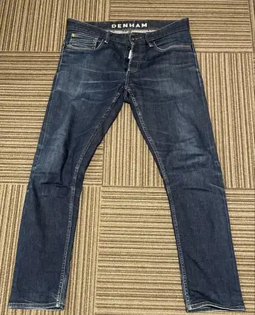Denham Razor 18DSS 빨간색 귀 골든 리벳 w32