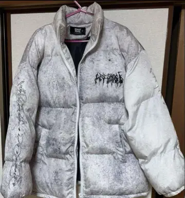 HUMAN PEACE 다운 자켓 그레이