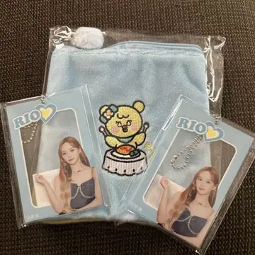 NiziU RIO 파우치 아크릴 트레이딩 카드 케이스 2개