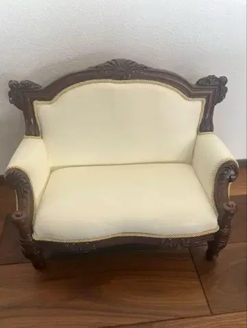 보크스 인형용 소파