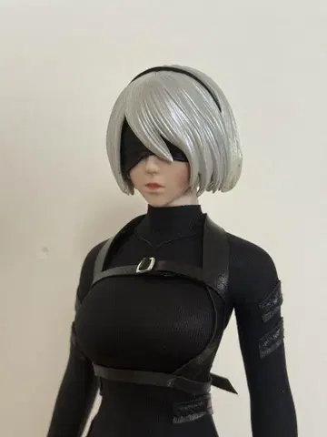 니어 2B 닮은 가동 피규어 1/6