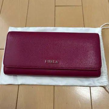 FURLA 롱 지갑