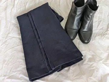심플한 타이트 스커트 네이비 울 혼방 일본제